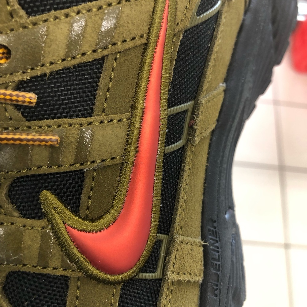 IH0946-300 Nike P-6000 Premium Cordura Olive Flak Black Quantum Moss new - Picture 3 of 6